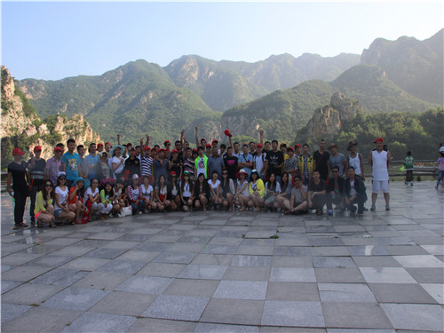 公司旅游1.JPG